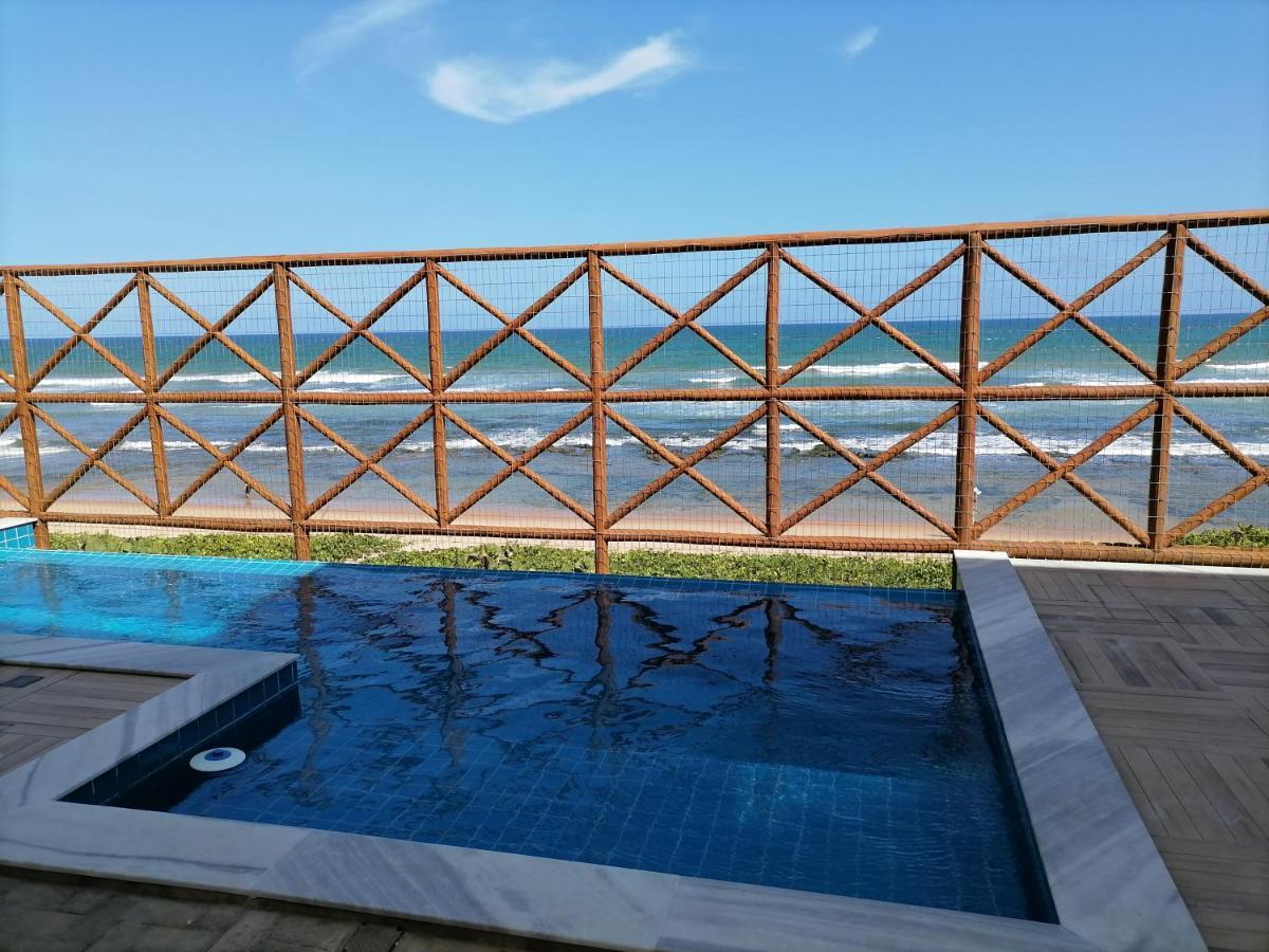 Triplex pé na areia com 3 suítes próximo Salvador Lauro de Freitas Esterno foto