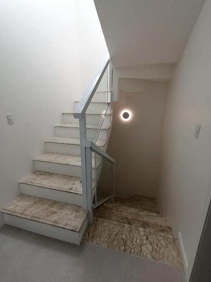 Triplex pé na areia com 3 suítes próximo Salvador Lauro de Freitas Esterno foto